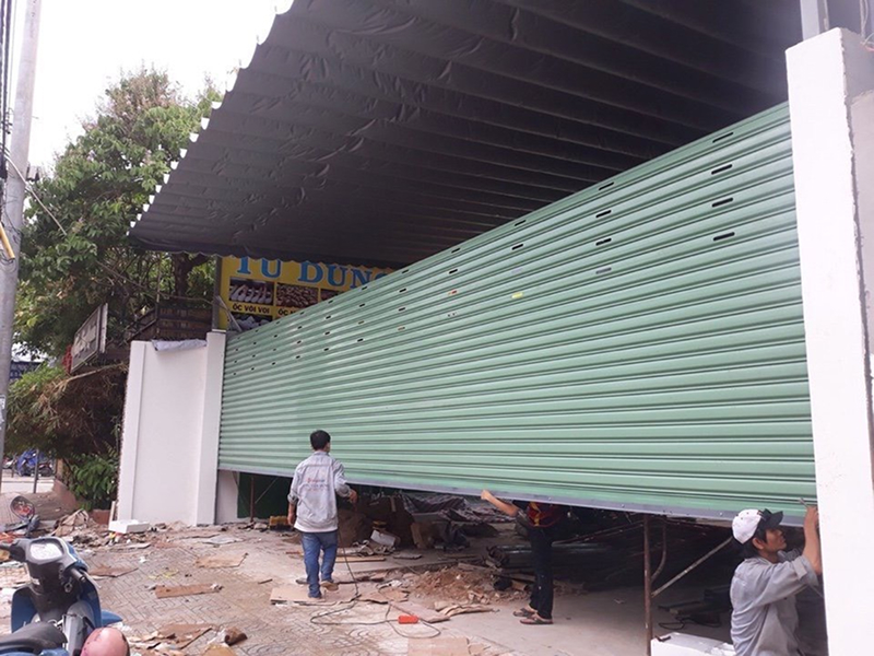 Cửa Công Nghệ - Đơn vị sửa cửa cuốn bị lệch ray uy tín, giá tốt