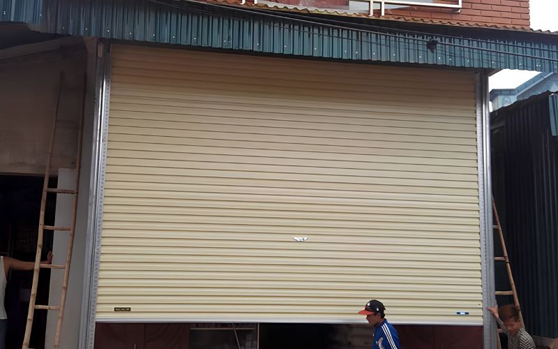 Cửa cuốn bị mất nguồn điện