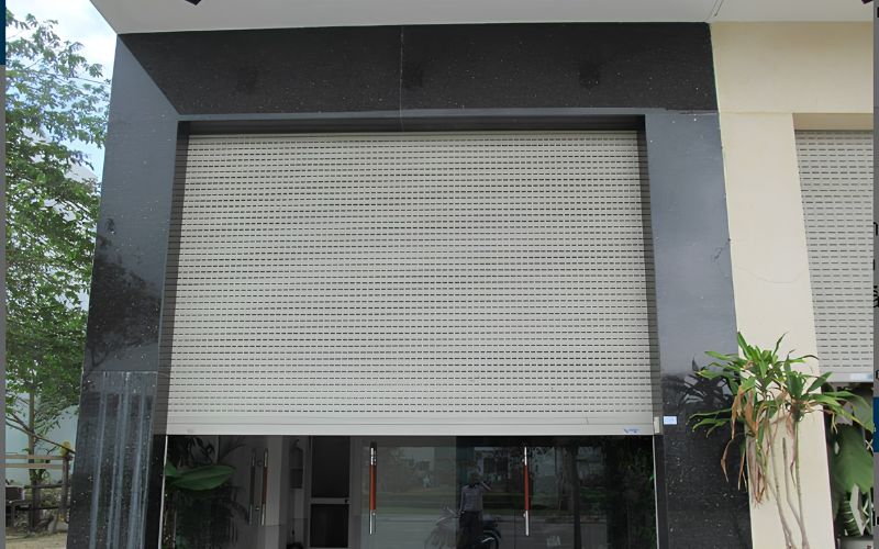 Cửa không đóng hoặc mở hết hành trình